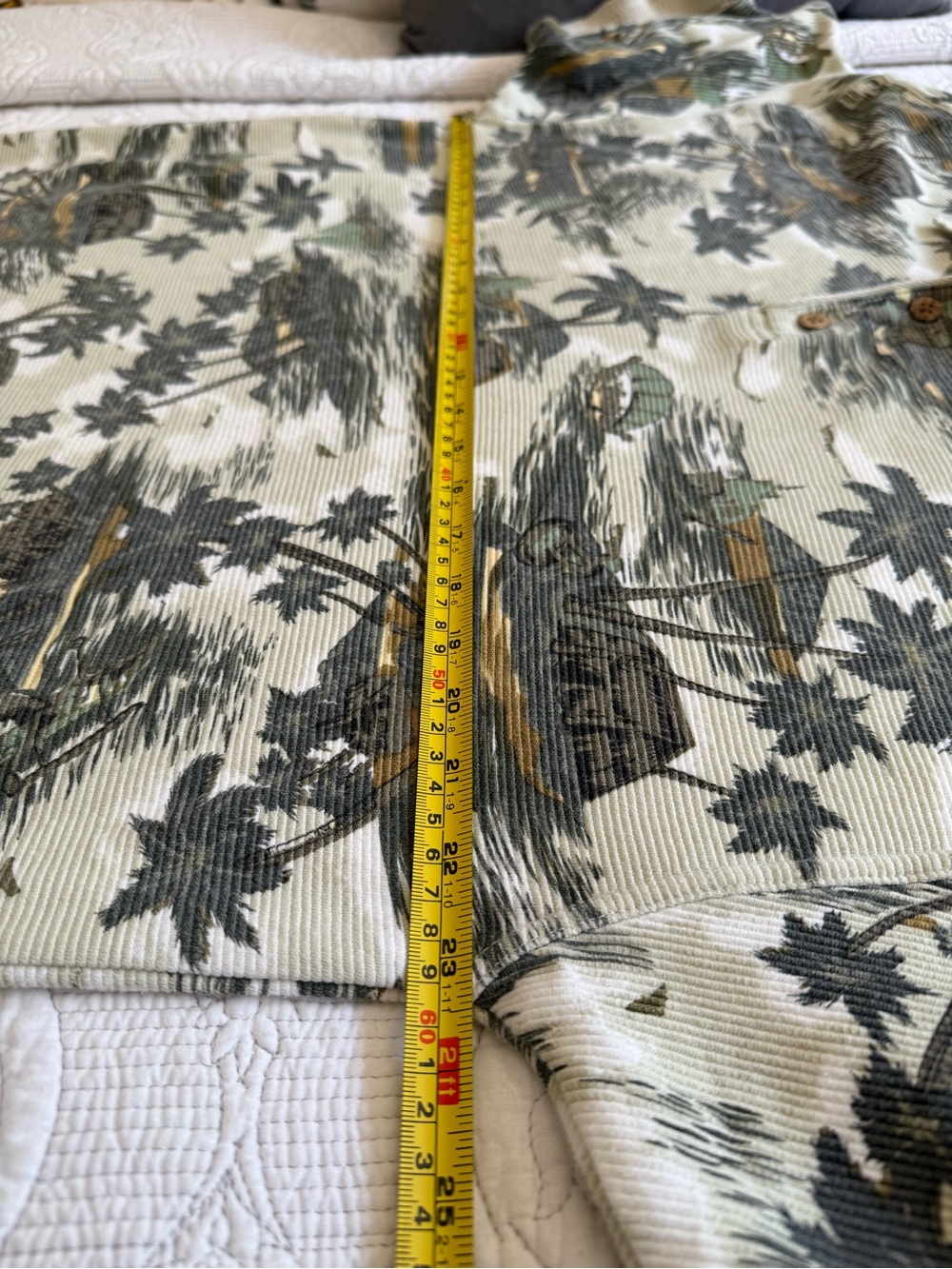 Vintage Tommy Bahama Men's 100% Cotton Island-Print Polo Shirt Sz Lg Knit Collar - Picture 6 of 10